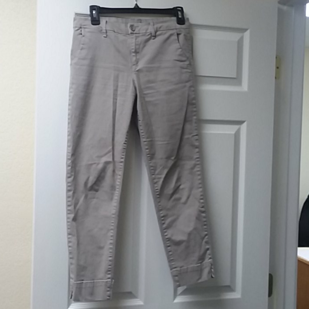 Tractr cream ankle pants